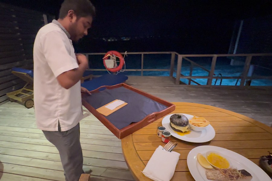 房间用餐