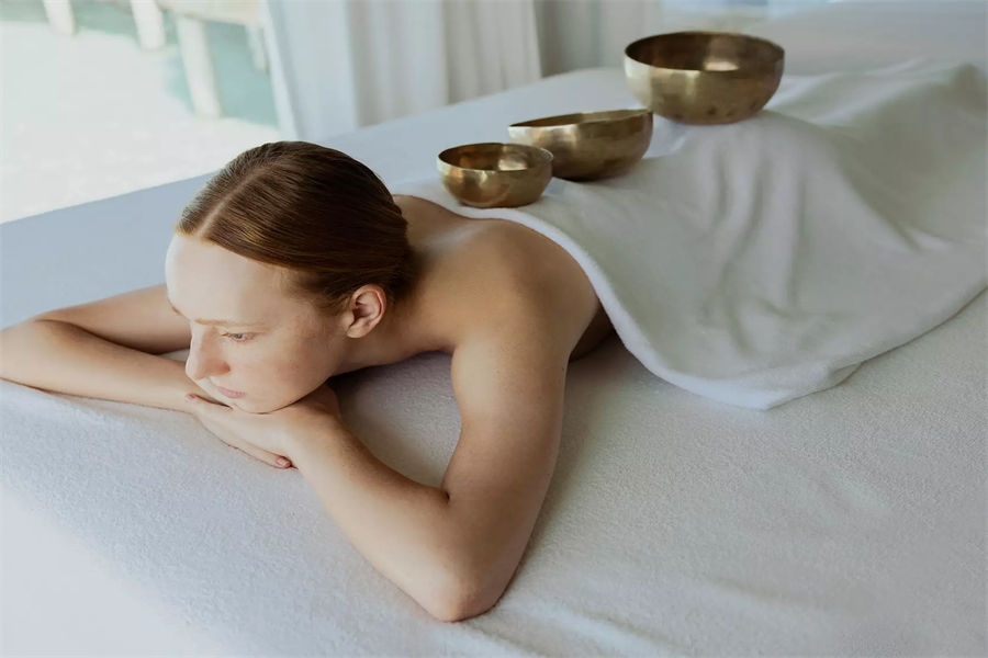 芙拉瓦希 - 水疗中心图片2 - The Standard，Huruvalhi Maldives The Standard Spa Photo 2
