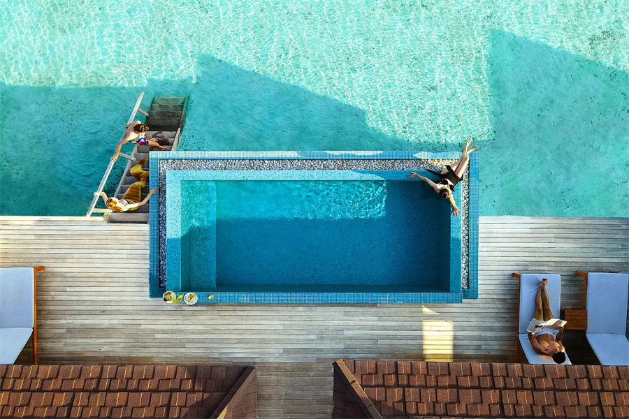 芙拉瓦希 - 双卧泻湖水上泳池别墅图片2 - The Standard，Huruvalhi Maldives 2 Bedroom Lagoon Overwater Pool Villa Photo 2