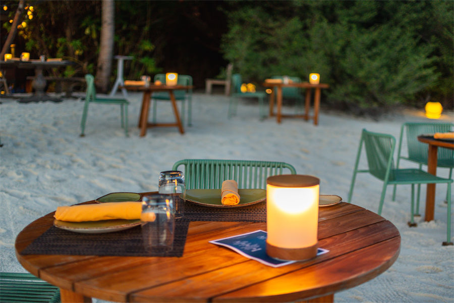 芙拉瓦希 - 烧烤餐厅图片2 - The Standard，Huruvalhi Maldives BBQ Shak Photo 2