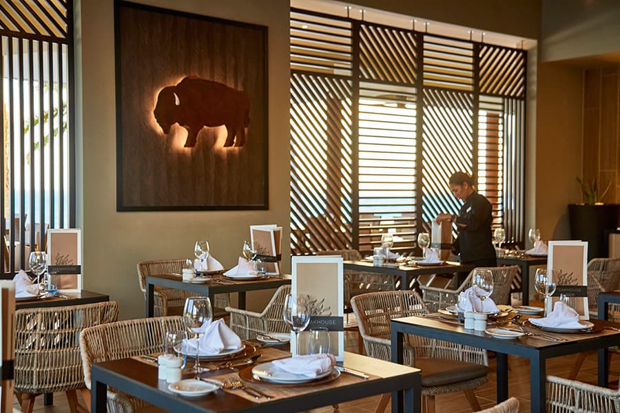 悦宜湾珊瑚餐厅 - 牛排屋 - Hotel RIU Atoll Maldivas Restaurant