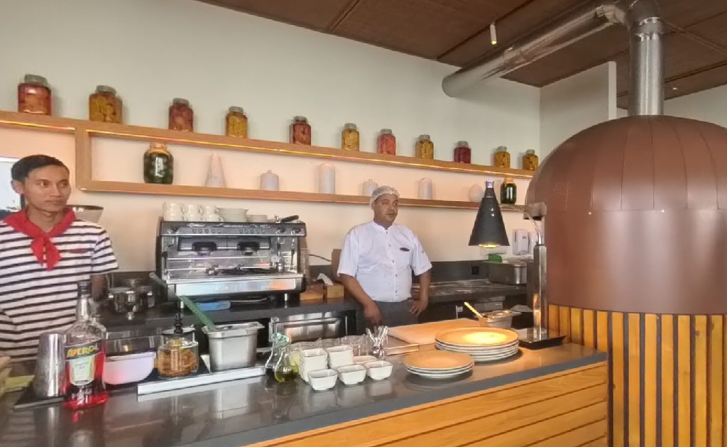 浪漫生活 披萨餐厅
